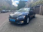 Skoda Superb Combi 1.6 TDI DSG/NAVI/CRUISE/CLIMA, Auto's, Skoda, Te koop, Emergency brake assist, Geïmporteerd, 750 kg