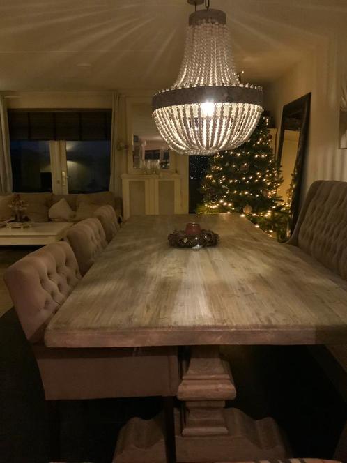 Grote Kloostertafel+  drie eetkamerstoelen gecapitonneerd ., Huis en Inrichting, Complete eetkamers, Zo goed als nieuw, Ophalen