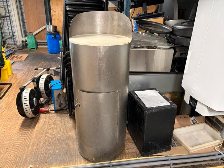 RVS Fileer Tafeltje - Horeca, Zakelijke goederen, Horeca | Keukenapparatuur, RVS Meubilair, Gebruikt, Ophalen