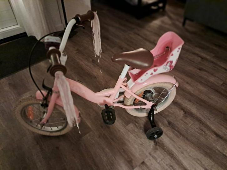 Mooi roze fiets 14 inch, Fietsen en Brommers, Fietsen | Vouwfietsen, Gebruikt, Minder dan 14 inch, Ophalen
