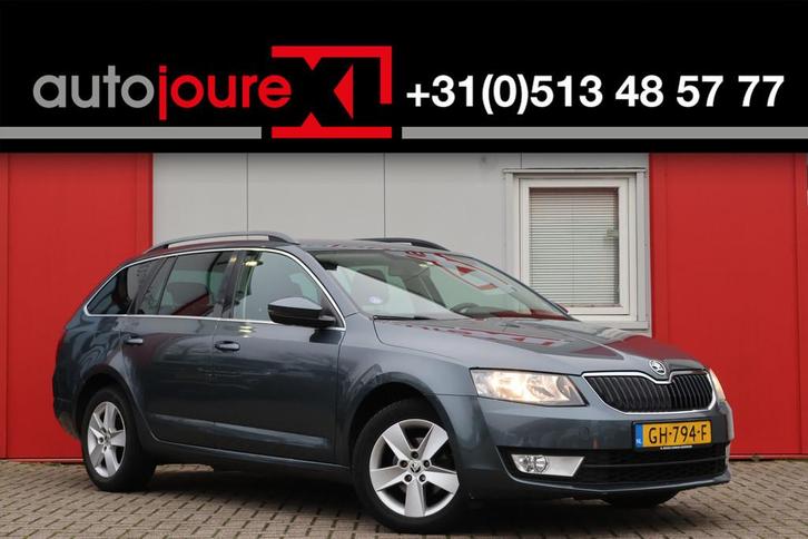 Skoda Octavia Combi 1.2 TSI Greentech Ambition (bj 2015), Auto's, Skoda, Bedrijf, Te koop, Octavia, ABS, Airbags, Airconditioning
