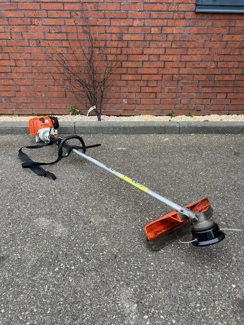 Stihl FS 130R, Tuin en Terras, Bosmaaiers, Ophalen, Gebruikt, 50 cm of meer, Stihl