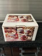 4 mooie kerstmokken in doos nieuw, Ophalen of Verzenden, Zo goed als nieuw