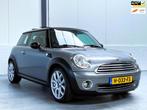 Mini Mini 1.6 Cooper Pano|Navi|Xenon|Nieuwe Ketting, Voorwielaandrijving, Gebruikt, 4 cilinders, 4 stoelen