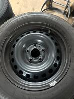 Winterbanden Nissan Qashqai J11, Auto-onderdelen, Ophalen, 215 mm, 16 inch, Winterbanden