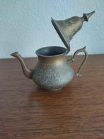 Vintage Bronzen Theepot, Huis en Inrichting, Woonaccessoires | Kandelaars en Kaarsen, Gebruikt, Bruin, Ophalen of Verzenden, Minder dan 25 cm