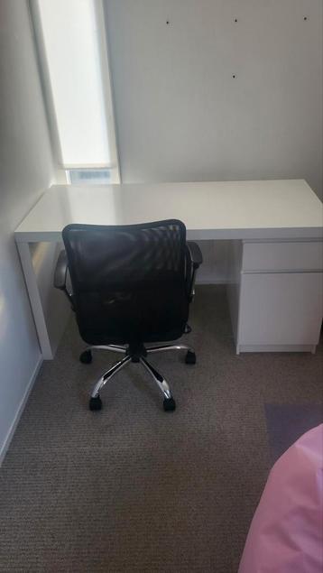 Ikea Malm Bureau - Wit - afbeelding 4