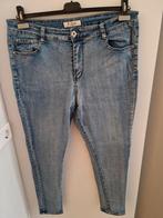 leuke spijkerbroek mt 48
B.S. Jeans, Ophalen of Verzenden, Zo goed als nieuw, Blauw