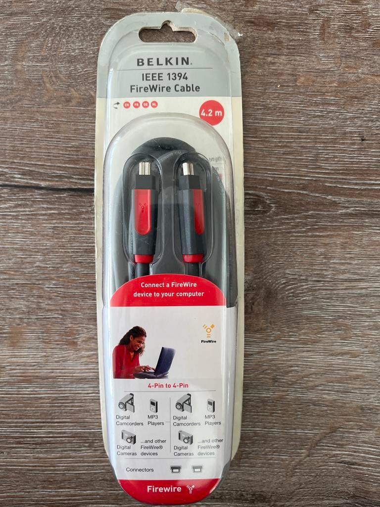 Belkin IEEE 1394 FireWire Kabel - 4.2m - Nieuw in doos, Computers en Software, Pc- en Netwerkkabels, Nieuw, Ophalen of Verzenden