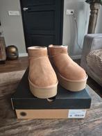 UGG Ultra Mini Platform Laarzen - Maat Onbekend, Kleding | Dames, Schoenen, UGG, Bruin, Lage of Enkellaarzen, Nieuw