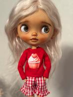 Heel leuk valentijn shirtje voor Blythe, Verzamelen, Poppen, Ophalen of Verzenden, Zo goed als nieuw, Kleertjes