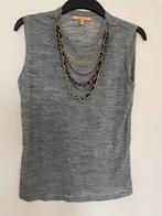 Grijze top van linnen en kettingen van Zara maat S, Kleding | Dames, Tops, Zara, Ophalen of Verzenden, Zo goed als nieuw, Grijs