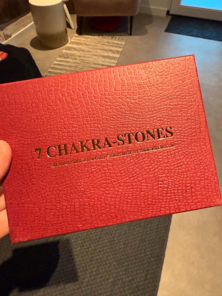 7 Chakra Stenen Set in Doosje, Boeken, Esoterie en Spiritualiteit, Nieuw, Overige typen, Spiritualiteit algemeen, Ophalen of Verzenden