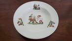Petrus Regout Kinderbordje 3 kabouters diep ca. 1960, Antiek en Kunst, Ophalen of Verzenden