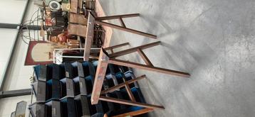 Set zware metalen schragen onbehandeld. beschikbaar voor biedingen
