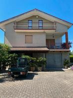 Vakantiehuis in Noord-Italië, Wasmachine, Dorp