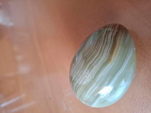 Stenen onyx ei, Sieraden, Tassen en Uiterlijk, Edelstenen, Zo goed als nieuw, Ophalen of Verzenden