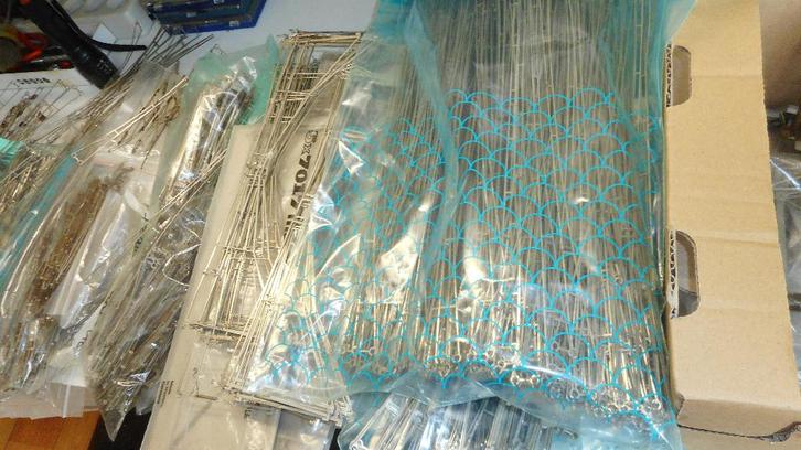 MARKLIN bovenleiding:7009 mast voor K-rails,rijdraad divers, Hobby en Vrije tijd, Modeltreinen | H0, Zo goed als nieuw, Overige typen