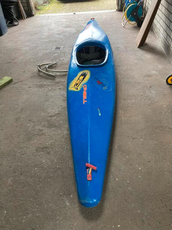 Kunststof Kano met Spatschermen + Dakdragers, Watersport en Boten, Kano's, Gebruikt, Kajak, Eén persoon, Ophalen