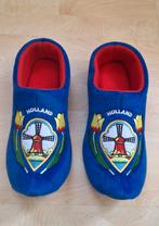 Sloffen in de vorm van een klomp mt 42-44, Ophalen, Blauw, Zo goed als nieuw, Pantoffels of Sloffen