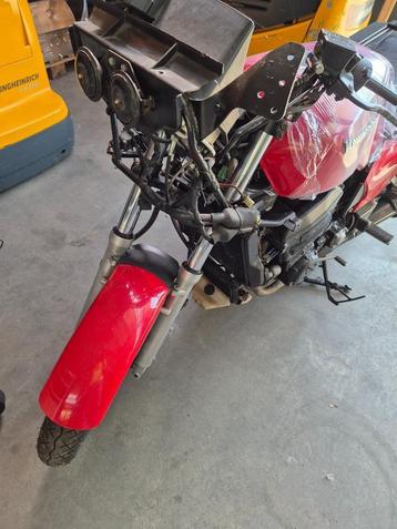 Kawasaki GTR1000 onderdelen beschikbaar voor biedingen