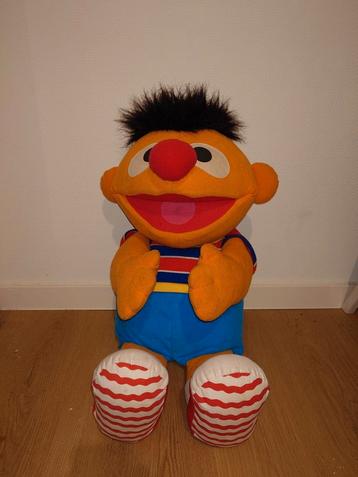 Sesamstraat Ernie knuffel 70 cm 