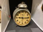 Antieke wekker van Junghans typenaam Stella, Ophalen of Verzenden