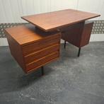 Vintage houten bureau, Ophalen, Gebruikt, Bureau
