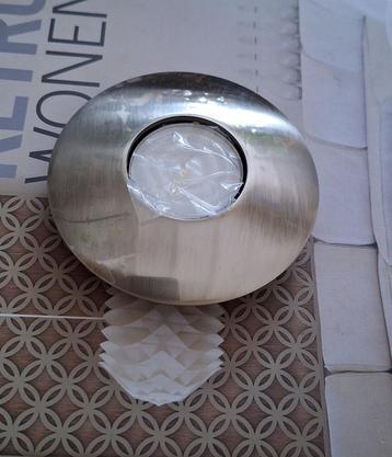 Verzilverd theelichthouder  beschikbaar voor biedingen