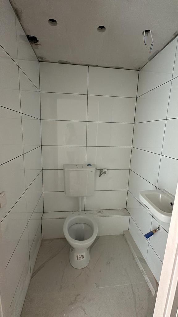 Badkamerrenovatie in twente, Huis en Inrichting, Badkamer | Complete badkamers, Nieuw, Met douche, Ophalen of Verzenden