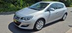 Opel ASTRA 1.4 Turbo Cosmo*cruise*ECC*navigatie*L.m. camera*, Voorwielaandrijving, Gebruikt, 4 cilinders, Met garantie (alle)