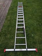 2x12 altrex ladder. Kan in A stand en verder uitgeschoven., Doe-het-zelf en Verbouw, Ladders en Trappen, Ophalen, Gebruikt, Ladder