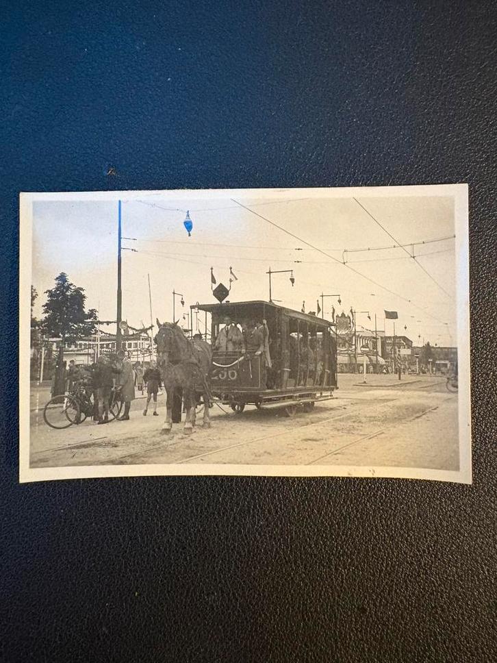 Foto jubileumrondrit paardentram RTM te Rotterdam (1948), Verzamelen, Spoorwegen en Tramwegen, Gebruikt, Tram, Ophalen of Verzenden