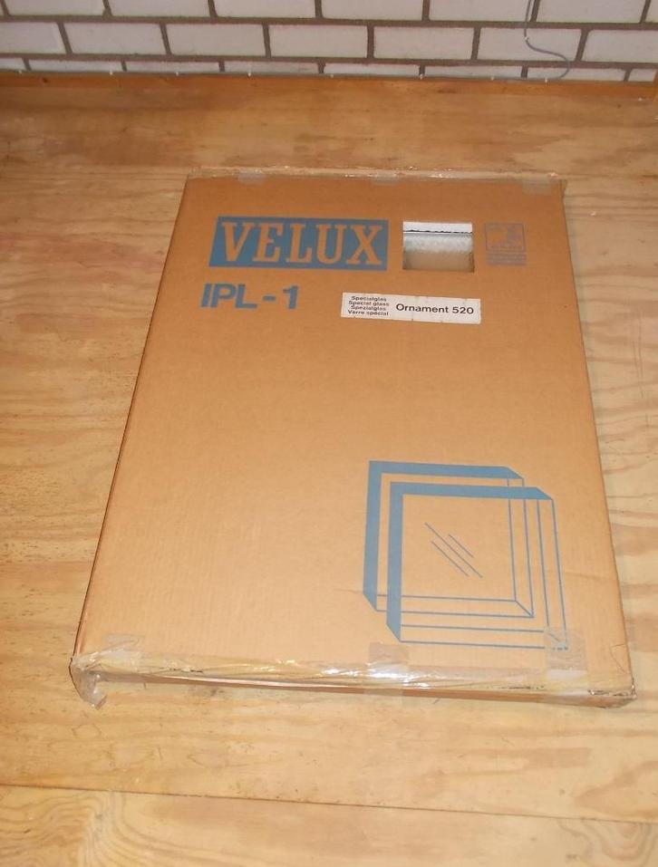 Speciaal glas ruit 80x63cm voor Velux dakraam thermopane, Doe-het-zelf en Verbouw, Glas en Ramen, Nieuw, Gevelraam of Ruit, 80 tot 120 cm