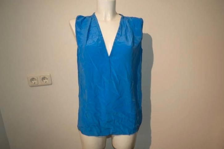 Sandro azuur turquoise blauwe top zijde opening rug 3/40, Kleding | Dames, Tops, Gedragen, Maat 38/40 (M), Blauw, Zonder mouw