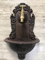 Wandfontein van gietijzer met messing kraan, Tuin en Terras, Waterpartijen en Fonteinen, Verzenden, Nieuw, Gietijzer, Fontein