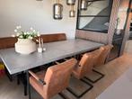 Eettafels stoelen en eetbank, Huis en Inrichting, Stoelen, Ophalen of Verzenden, Zo goed als nieuw, Vijf, Zes of meer stoelen
