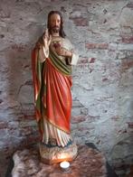 Antiek brocant heiligenbeeld Jezus Hoogte is ruim 65 cm, Ophalen
