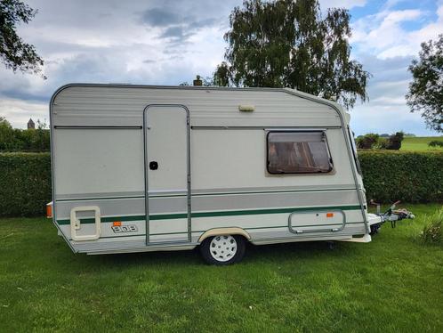 Nette, luxe caravan, Caravans en Kamperen, Caravans, Particulier, Rondzit, Vast bed, Overige, Disselslot, Hordeur, Koelkast, Ringverwarming