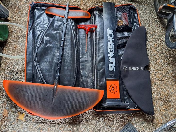 Slingshot Hoverglide Foil - Infinity 76, Watersport en Boten, Windsurfen, Gebruikt, Overige typen, Met draagtas, Ophalen