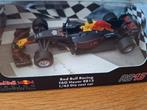 Red Bull Racing RB13 1:43, Ophalen of Verzenden, Zo goed als nieuw, Bburago