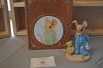Enesco "Mouse Tales " beeldje Muis met teddybeer jaren 90, Dier, Zo goed als nieuw, Verzenden