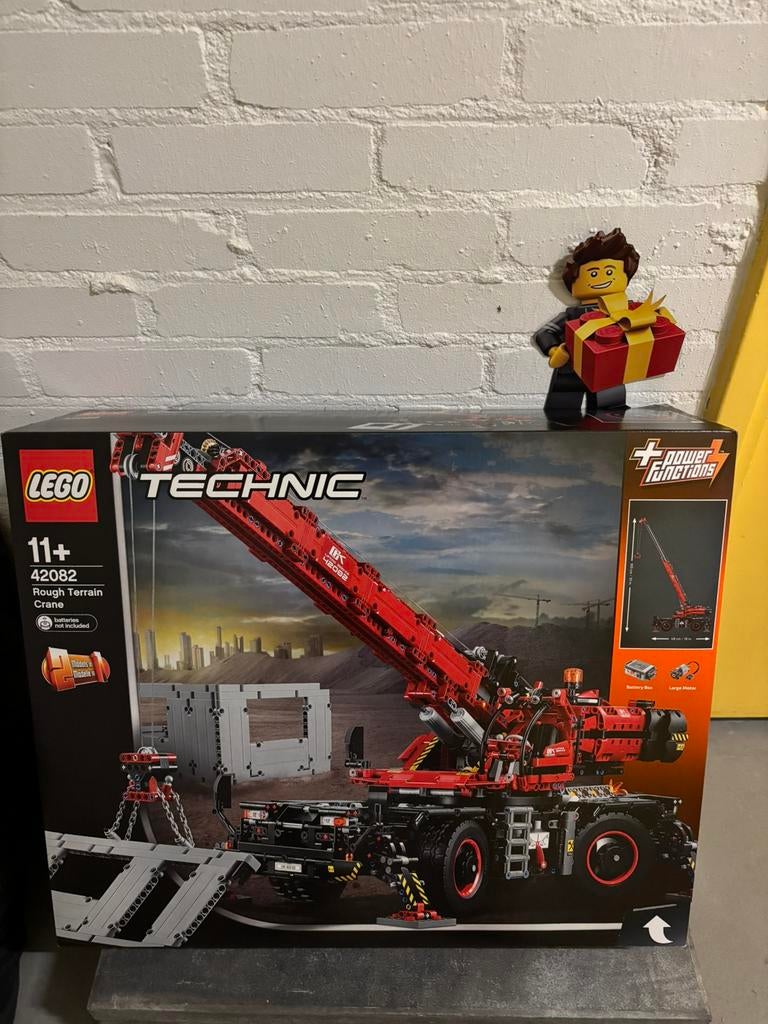 LEGO Technic 42082 Rough Terrain Crane NIEUW, Kinderen en Baby's, Speelgoed | Duplo en Lego, Ophalen, Nieuw, Complete set, Lego