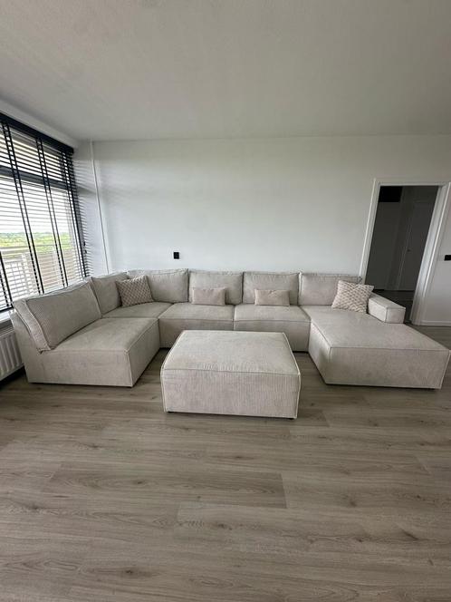 Bank nieuw, Huis en Inrichting, Banken | Bankstellen, Zo goed als nieuw, Ophalen