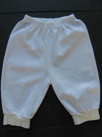 C&A BabyClub broekje,mt.68 (0122) beschikbaar voor biedingen