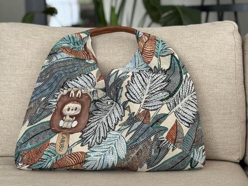 Shopper met Labuba Pop, Sieraden, Tassen en Uiterlijk, Tassen | Damestassen, Nieuw, Shopper, Beige, Ophalen of Verzenden