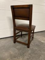 Stoelen, Huis en Inrichting, Stoelen, Ophalen, Gebruikt, Oude Engelse Eik met lederen zitting en rug., Bruin