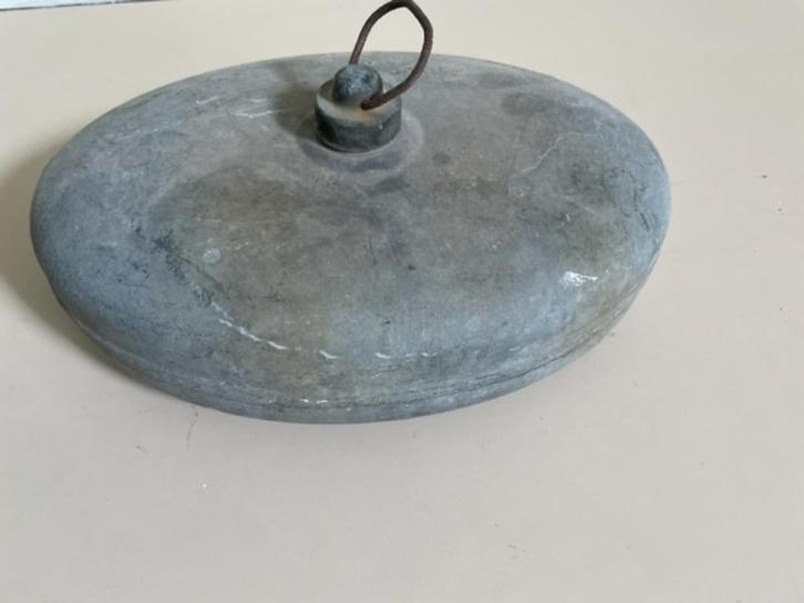 Antieke ovale kruik / bedkruik van metaal. Oude bedkruik, Antiek en Kunst, Antiek | Overige Antiek, Ophalen
