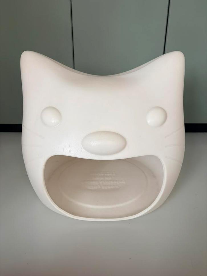 Kunstof kattenmand, Dieren en Toebehoren, Kattenmanden, Zo goed als nieuw, Overige, Ophalen