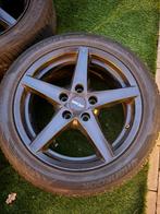 BMW Winterbanden Set met Zwarte Velgen BMW 1 serie 114, Auto-onderdelen, Ophalen, Banden en Velgen, 17 inch, Winterbanden